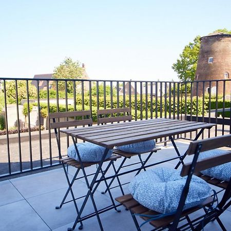 Apartment With A View And Parking Brecht Экстерьер фото
